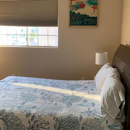 Pacific Breeze Right Next To Huntington Beach Pier! Steps From Beach!! Exterior photo
