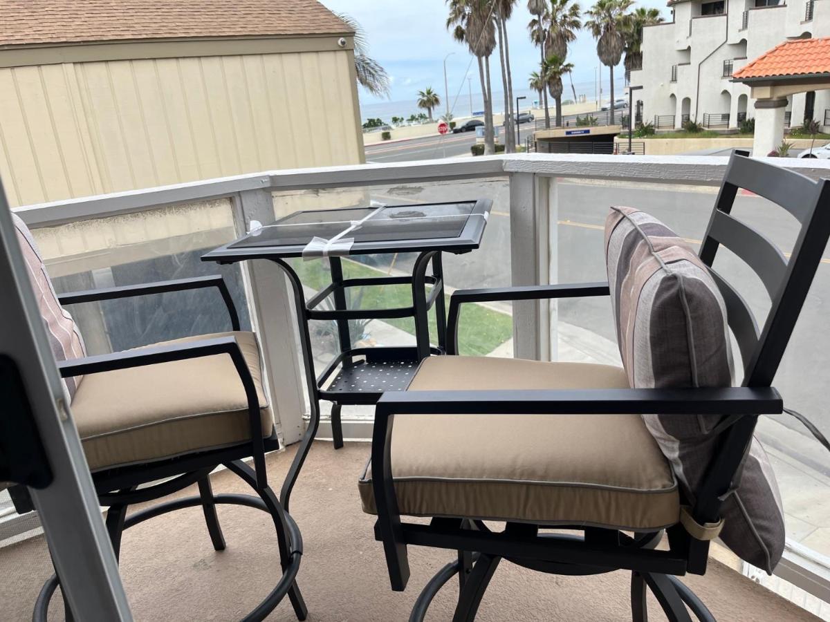 Pacific Breeze Right Next To Huntington Beach Pier! Steps From Beach!! Exterior photo