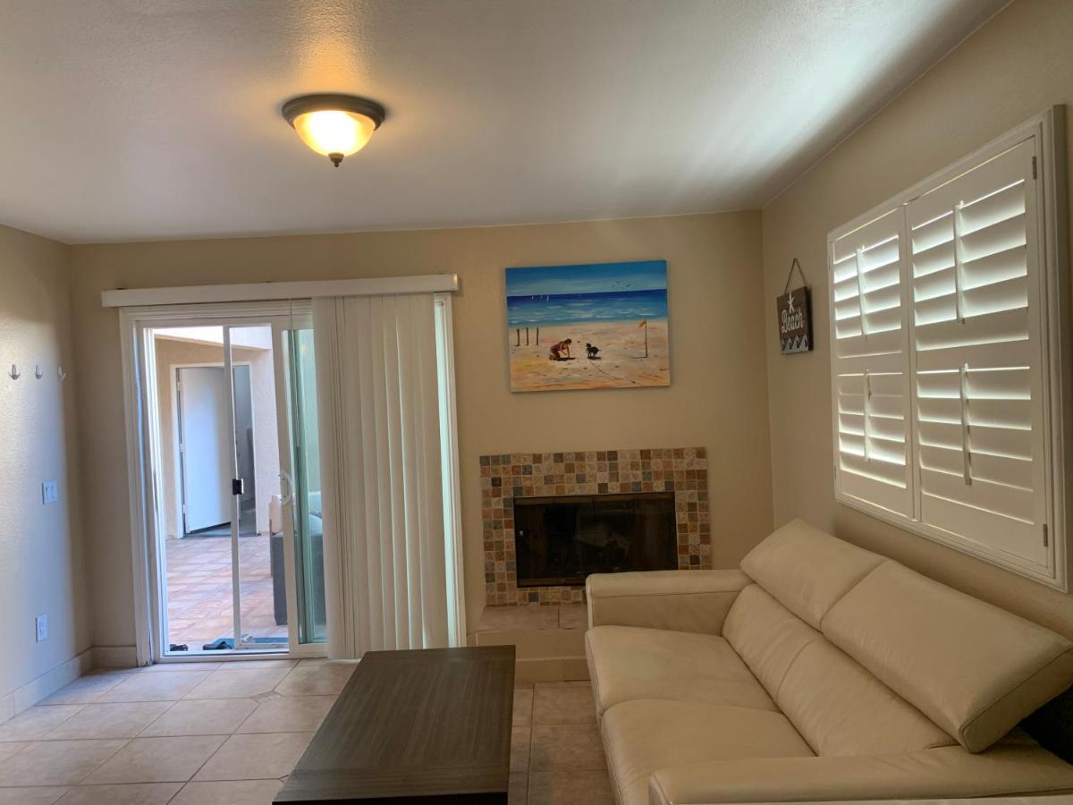 Pacific Breeze Right Next To Huntington Beach Pier! Steps From Beach!! Exterior photo